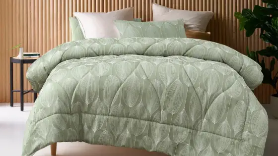 What is a Coverlet? Your Guide to This Versatile Bedding