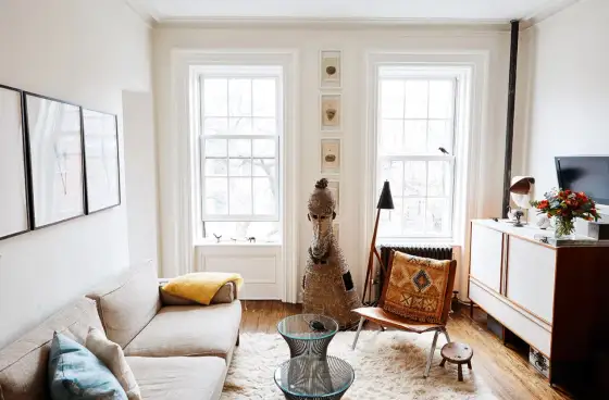 Make a Small Room Feel Large - 5 Pro Tips